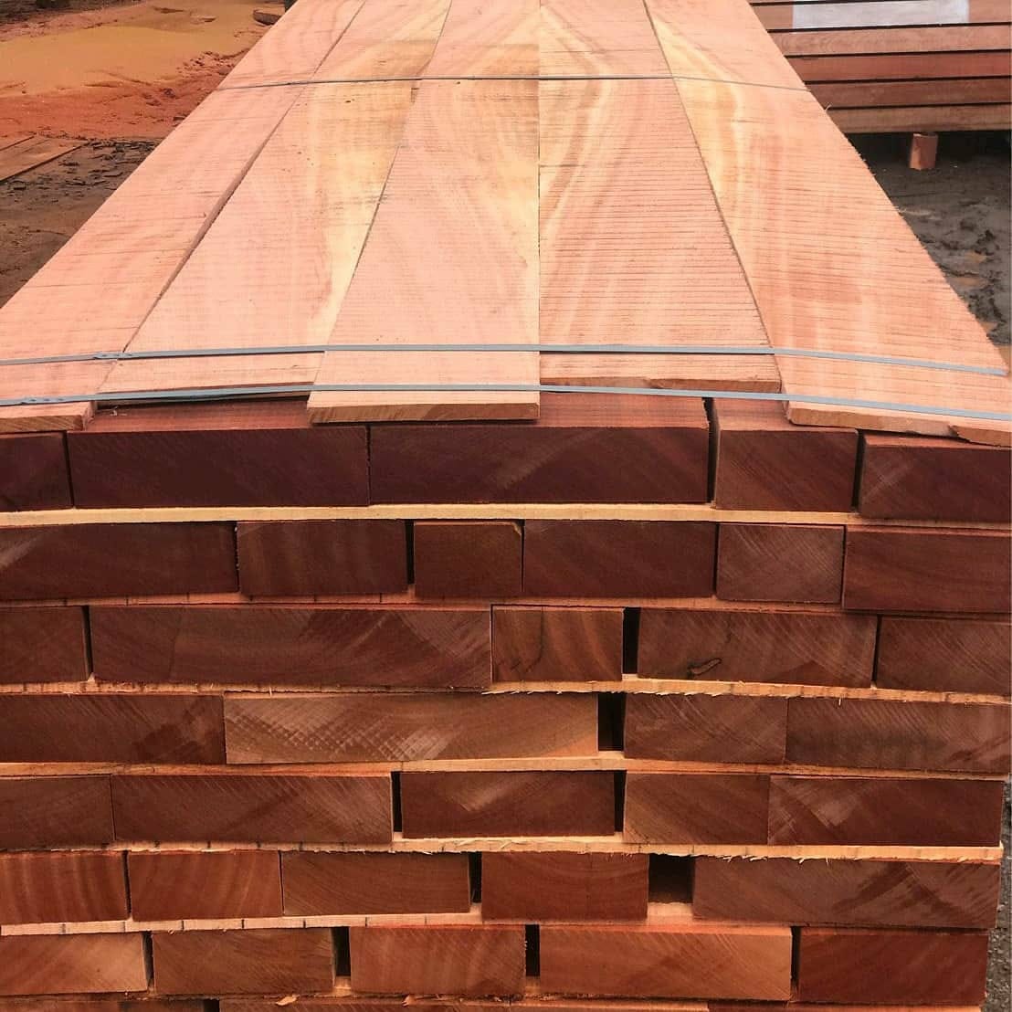 Doussié Timber